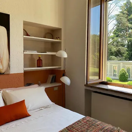 La Finestra Sul Parco Croara Country Club 펜션 리버가로